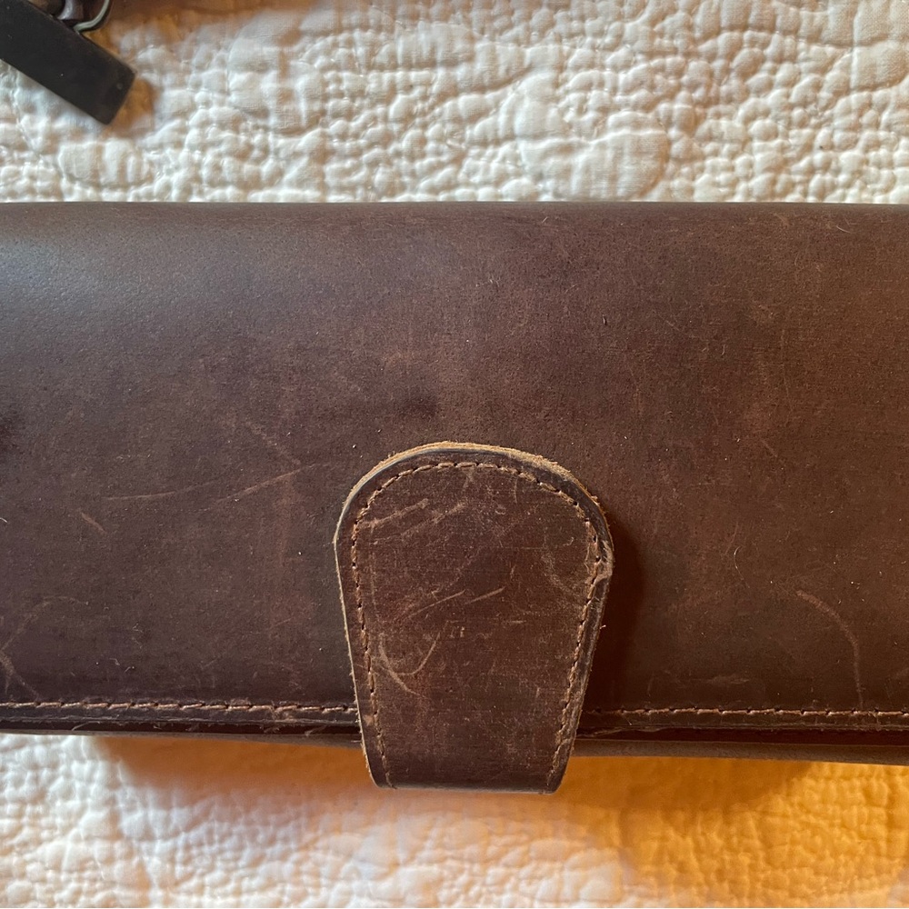 STS Ranchwear Rustic Brown Leather Wallet - Picture 2 of 4